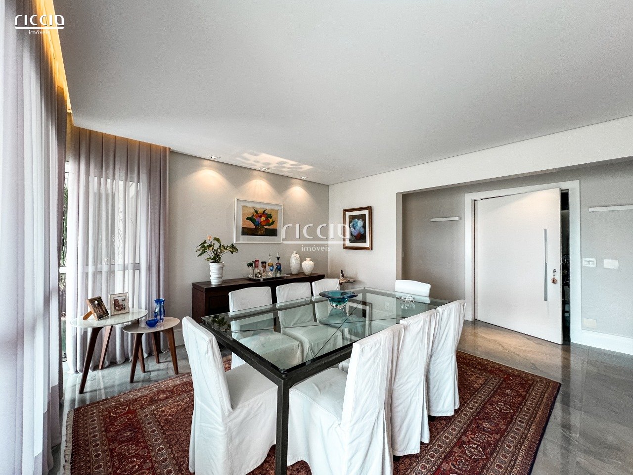 Apartamento à venda no Jardim das Colinas — detalhe do imóvel