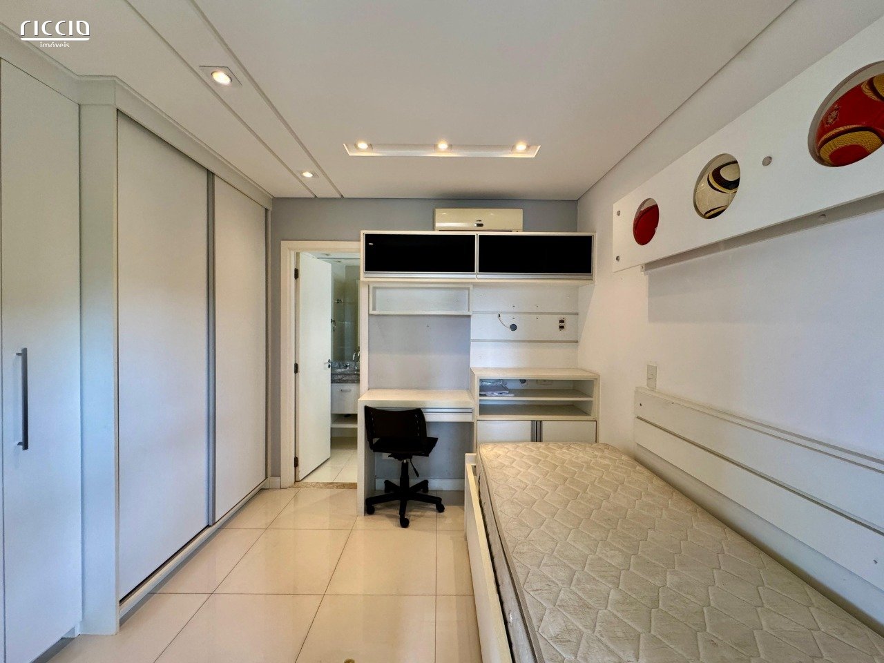 Apartamento à venda no Jardim Aquarius — imagem 23 de 33