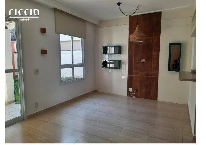 Sobrado 3 dormitórios 1 suíte 98 m² AC Condomínio das Palmeiras Jacarei SP