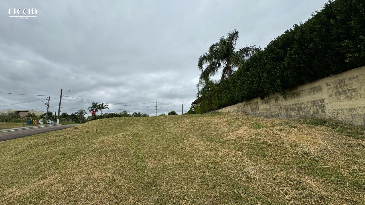 Terreno à venda no Jardim Torrão de Ouro — detalhe do imóvel