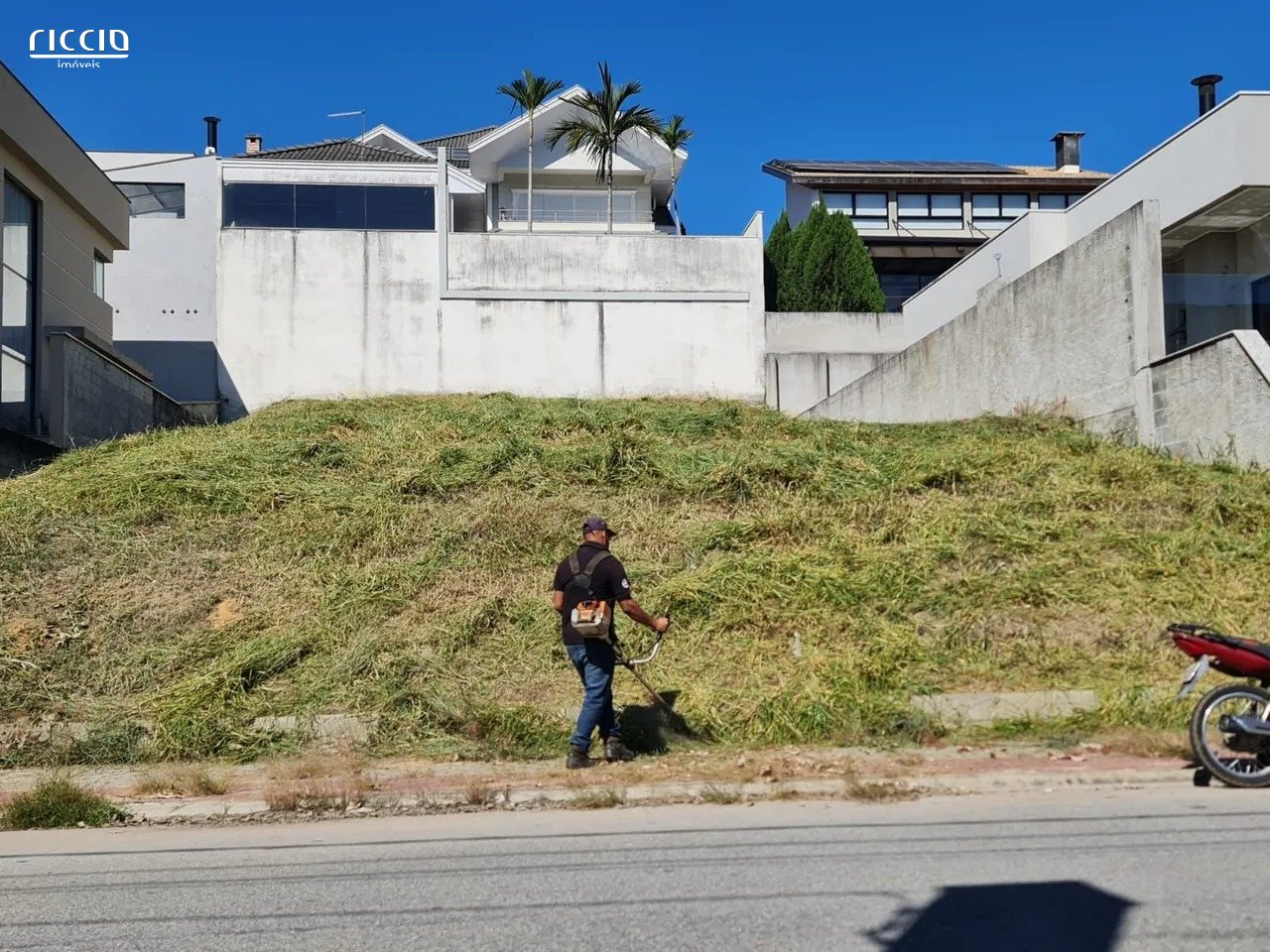 Terreno no Condomínio Residencial Jaguary - Urbanova