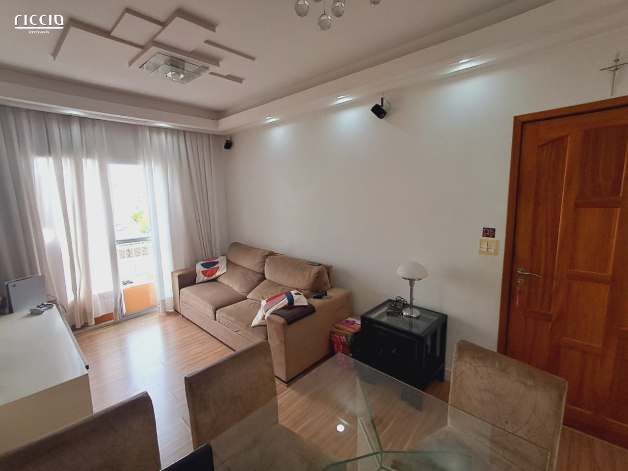 Apartamento à venda no Jardim Santa Maria — ambiente interno
