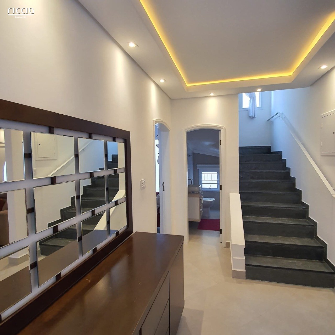 Casa à venda no Jardim Esplanada — ambiente interno