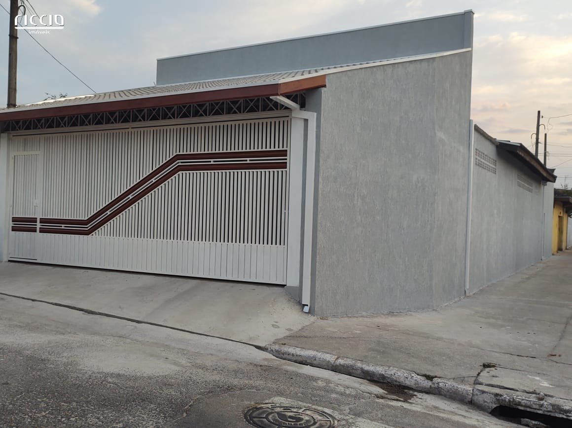 Casa à Venda no Jardim Ismênia - São José dos Campos | Oportunidade com Edícula