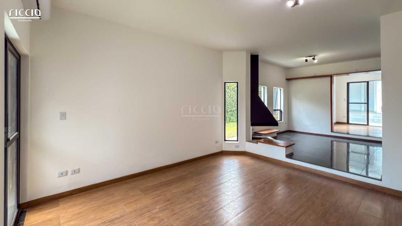 Casa em Condomínio à venda no Jardim das Colinas — imagem 6 de 55