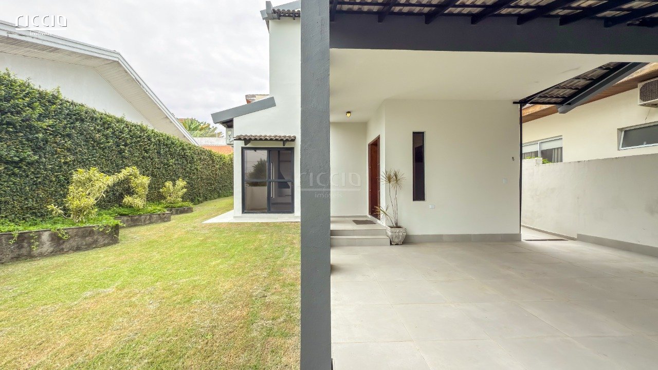 Casa em Condomínio à venda no Jardim das Colinas — imagem 22 de 55