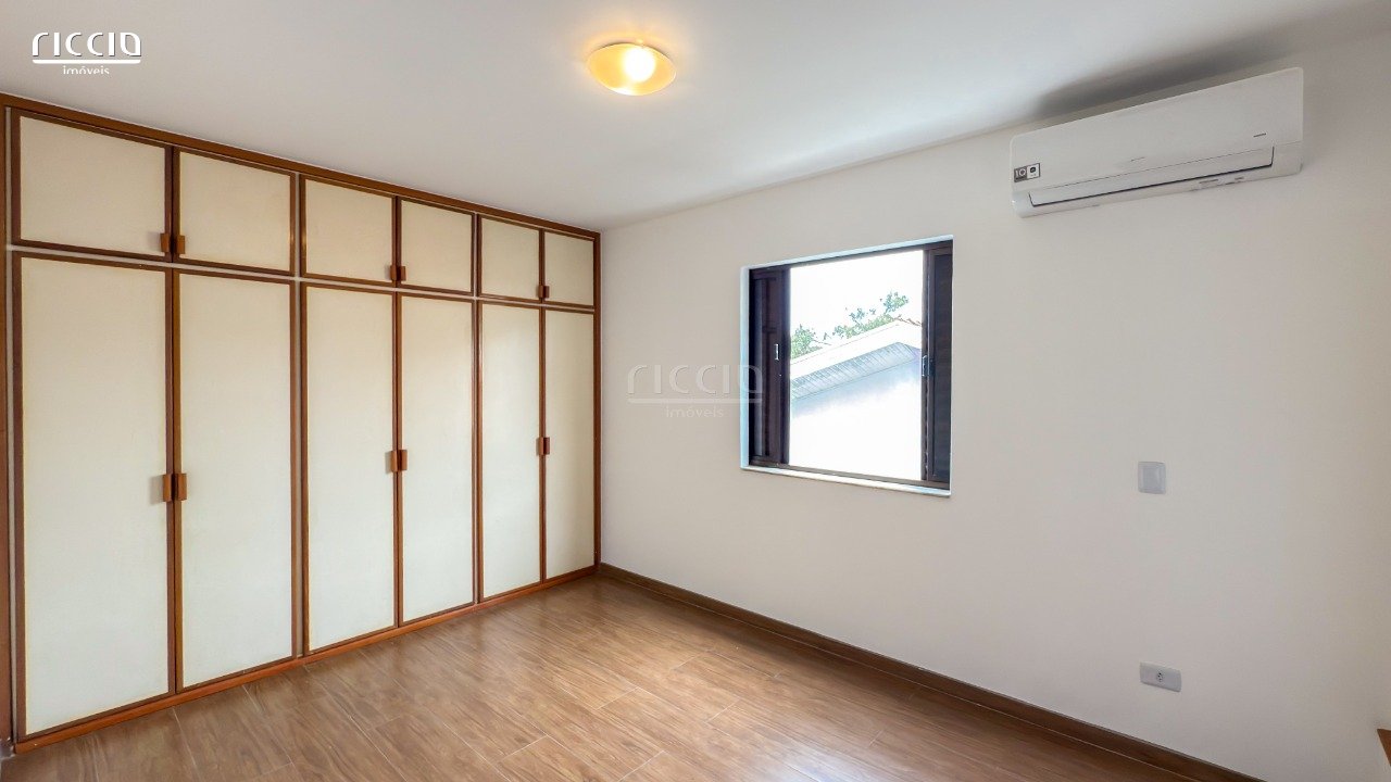 Casa em Condomínio à venda no Jardim das Colinas — imagem 45 de 55