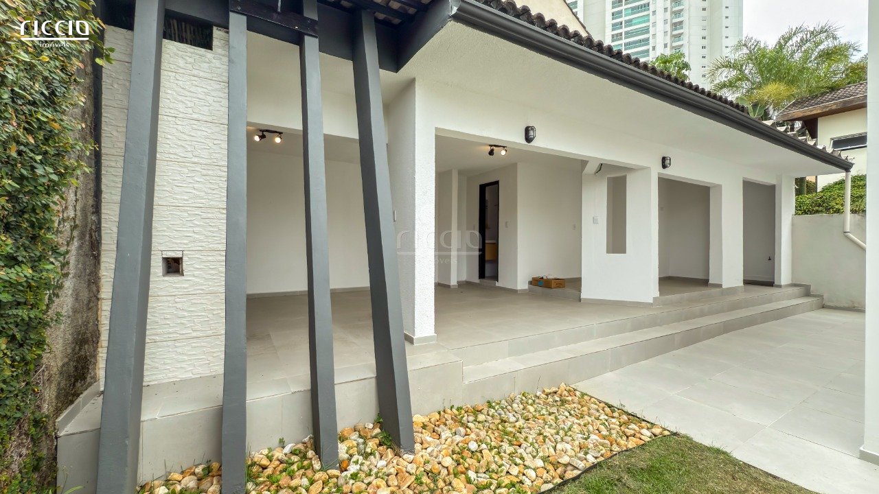 Casa em Condomínio à venda no Jardim das Colinas — imagem 27 de 55