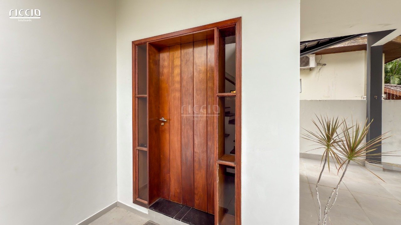 Casa em Condomínio à venda no Jardim das Colinas — imagem 19 de 55