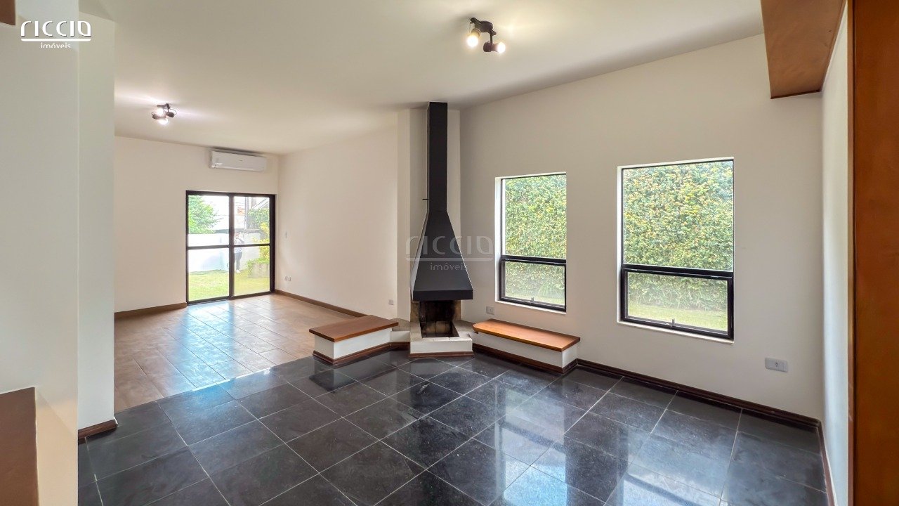 Casa em Condomínio à venda no Jardim das Colinas — imagem 9 de 55