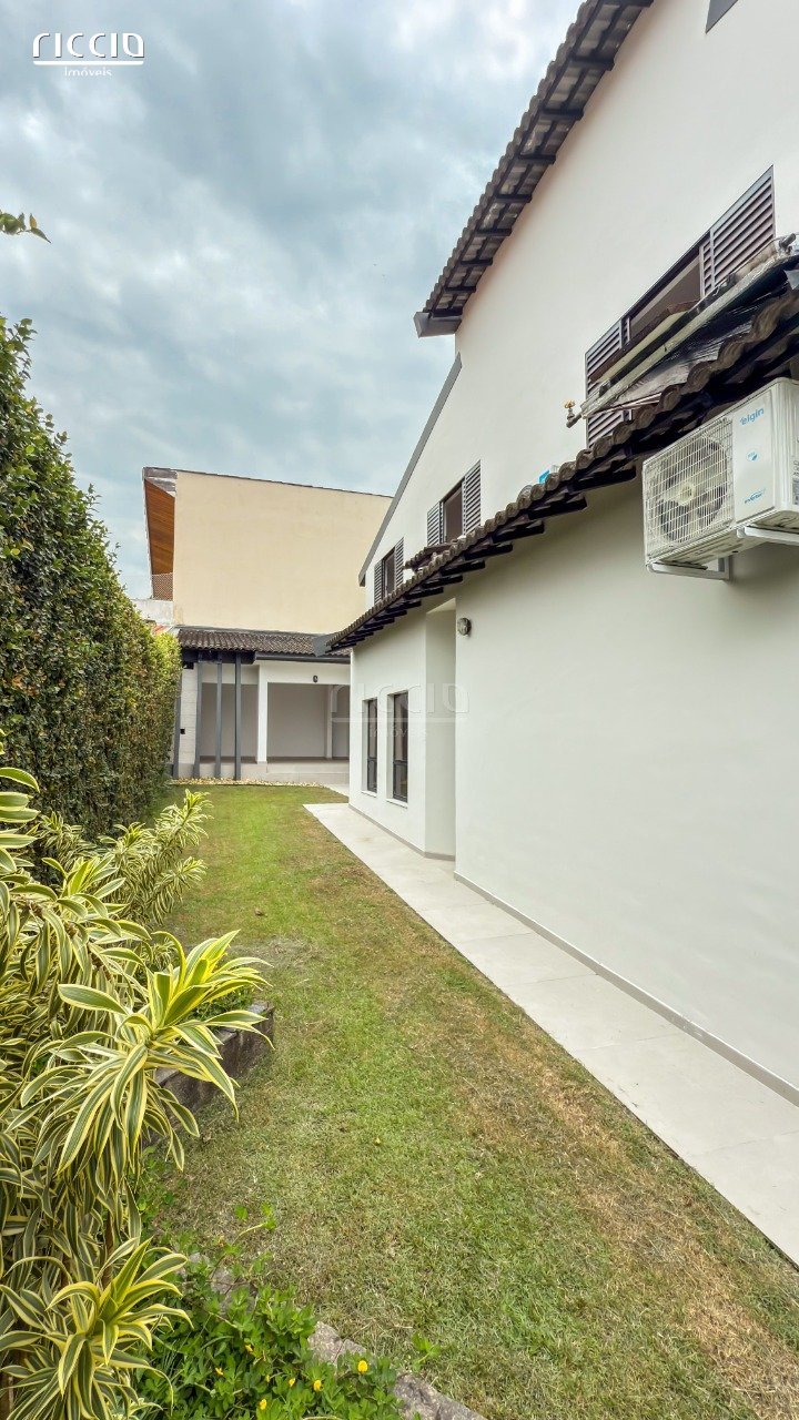 Casa em Condomínio à venda no Jardim das Colinas — imagem 25 de 55