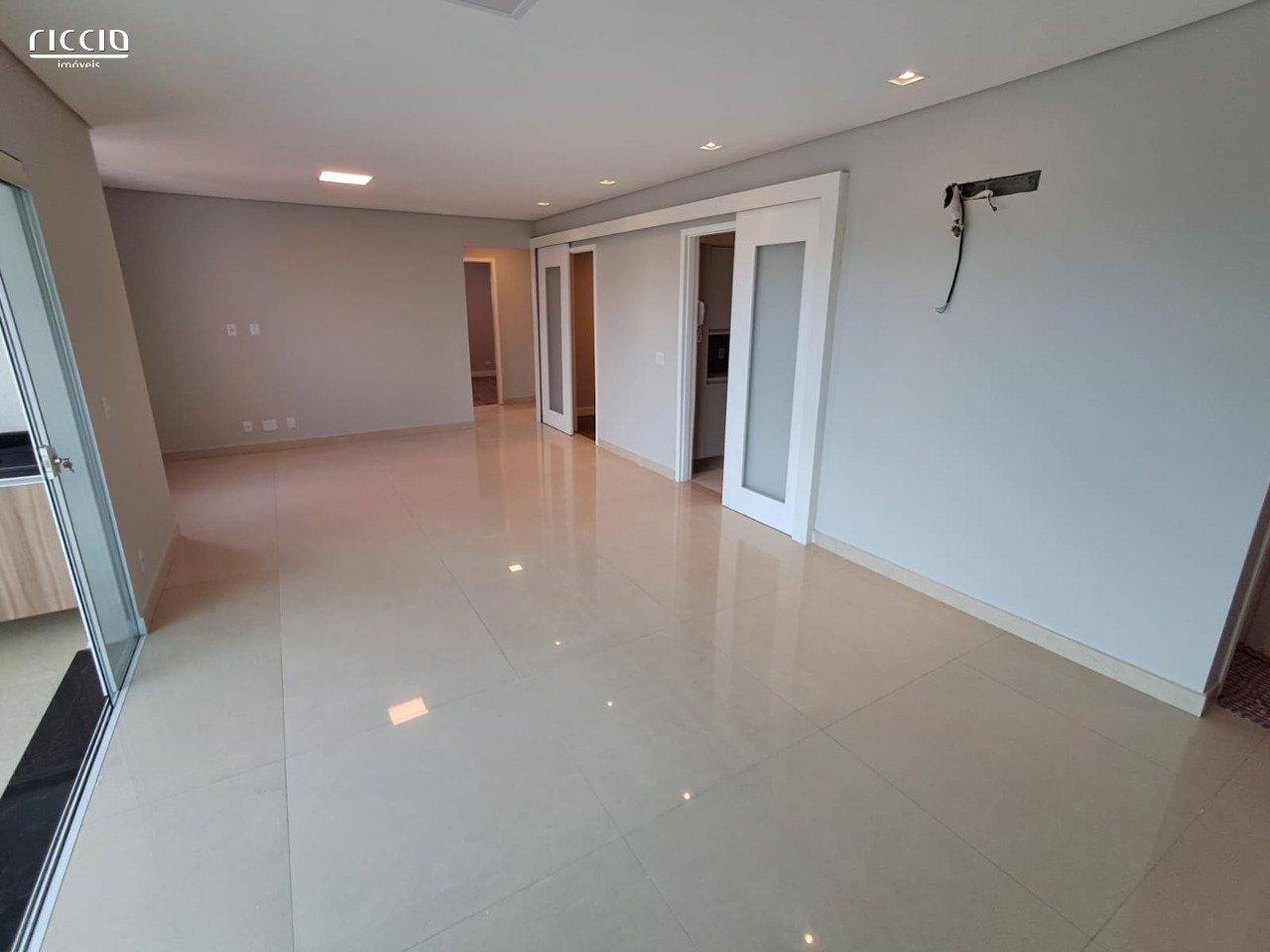Apartamento à venda no Jardim Paraiba — ambiente interno