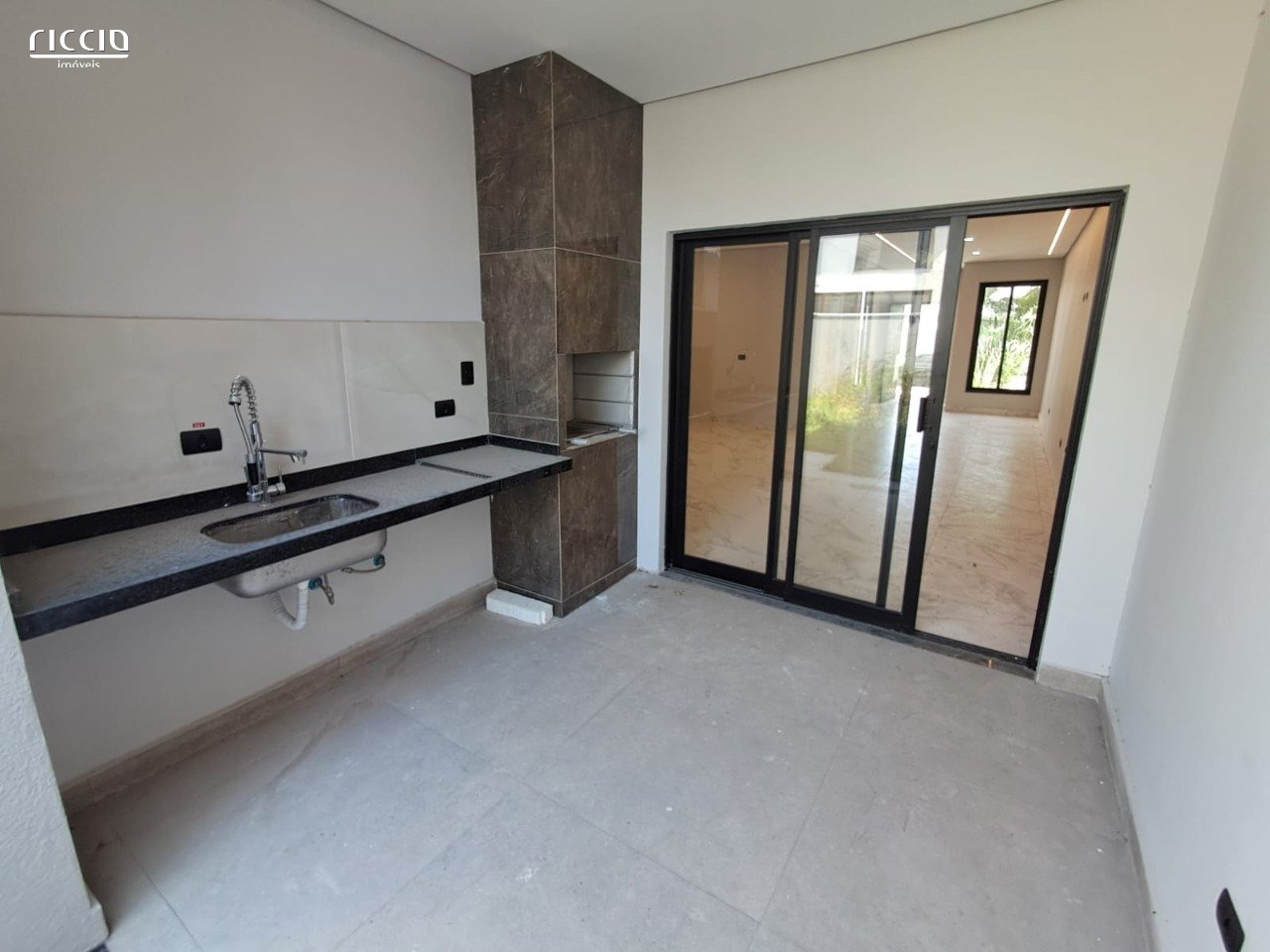 Casa em Condomínio à venda no Jardim Jacinto — imagem 25 de 28