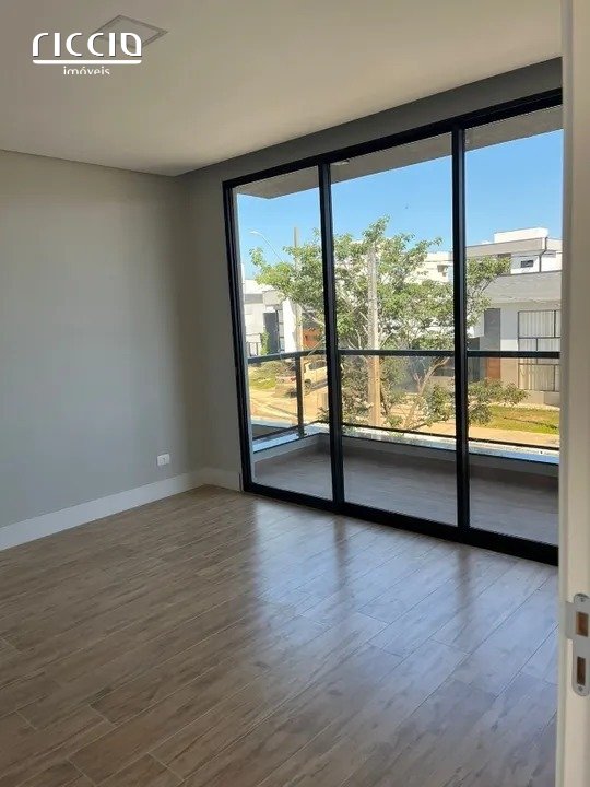 Casa em Condomínio à venda no Residencial Terras do Vale — detalhe do imóvel