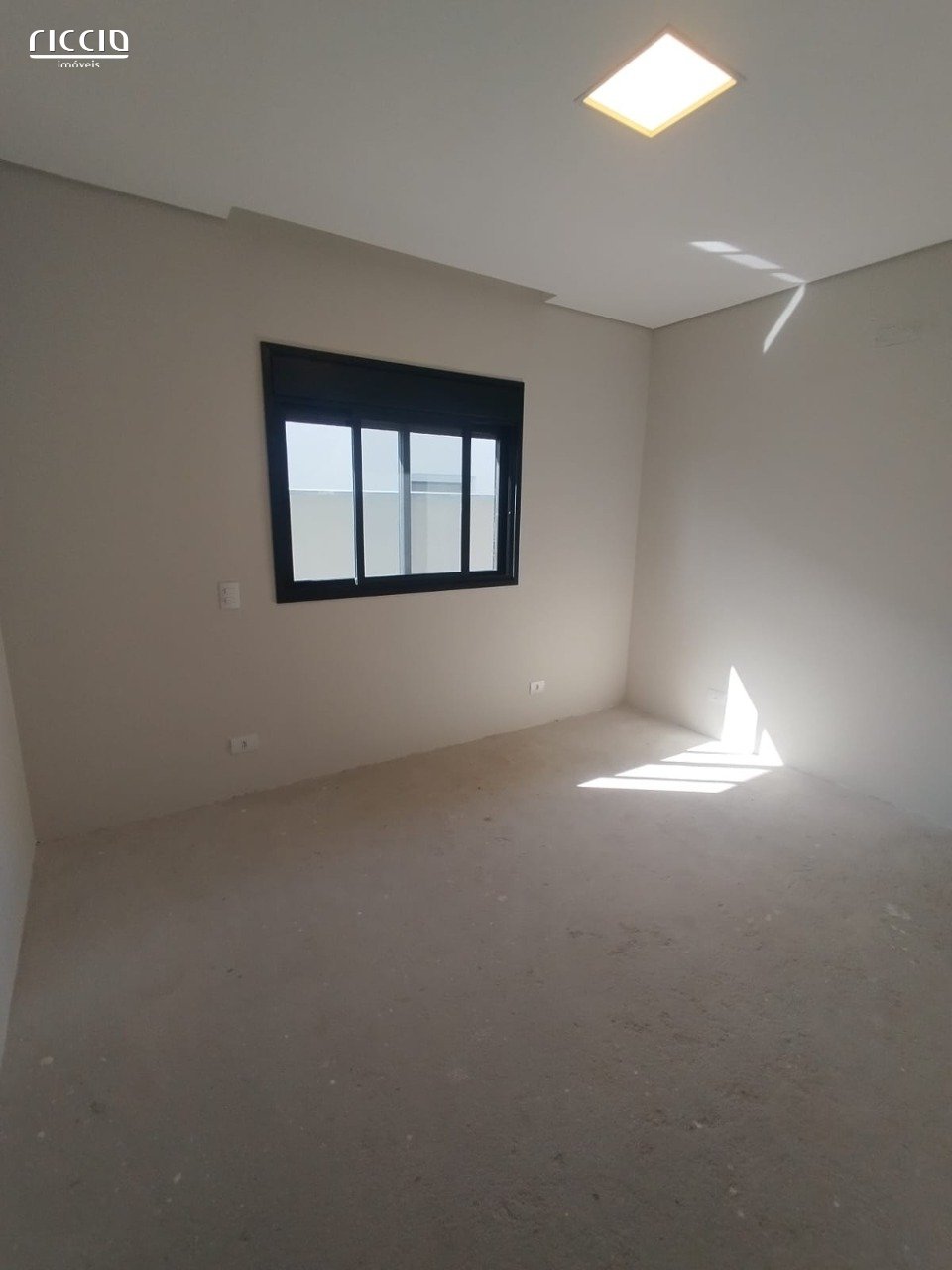 Casa em Condomínio à venda no Recanto dos Eucaliptos — imagem 14 de 25