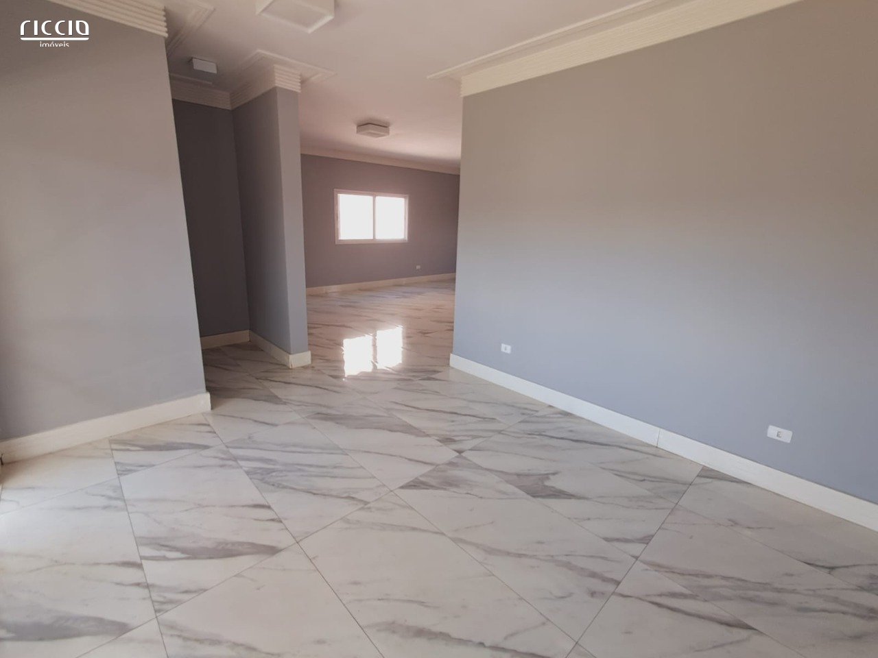 Casa em Condomínio à venda no Residencial Terras do Vale — detalhe do imóvel