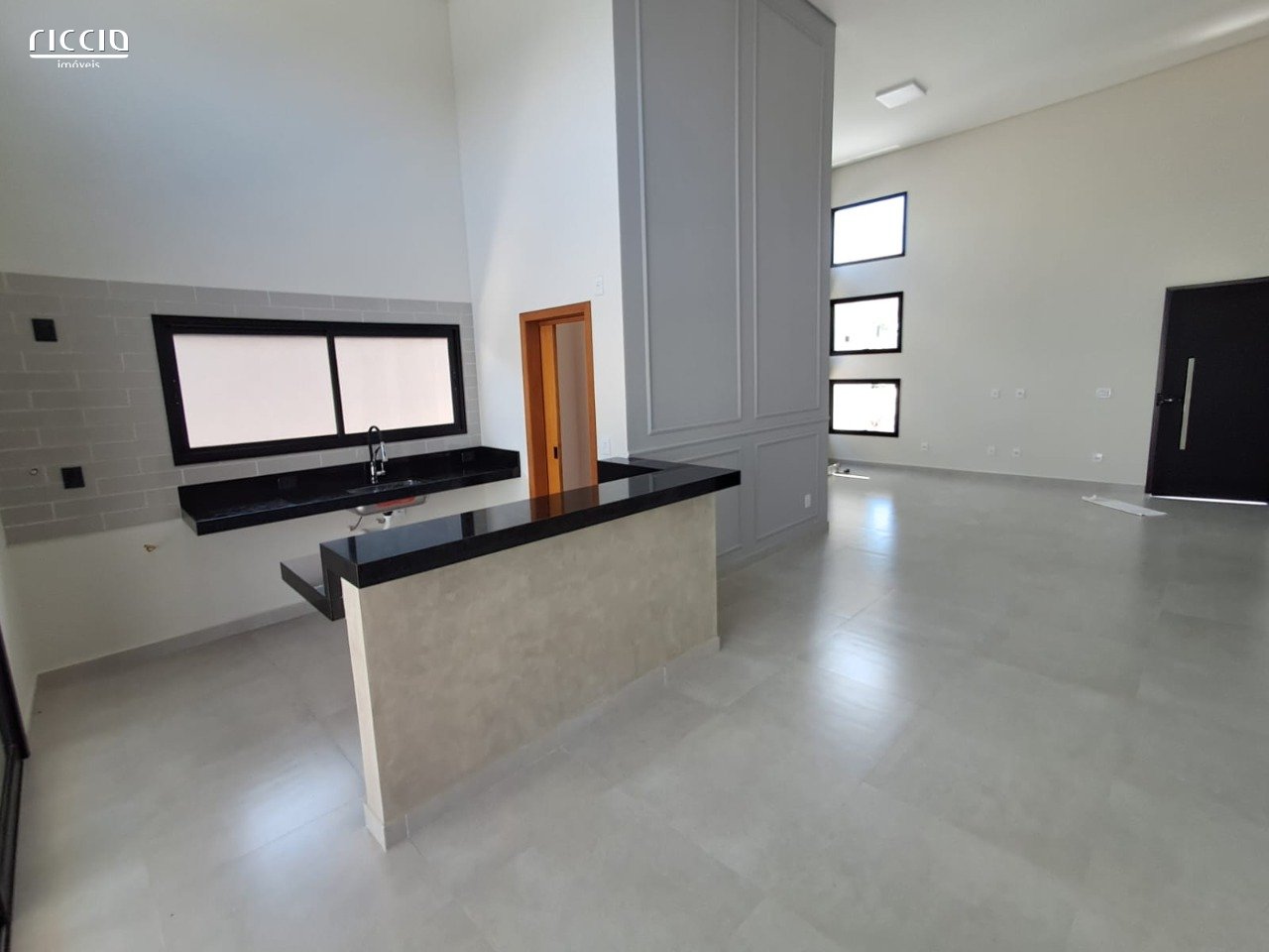 Casa em Condomínio à venda no Residencial Terras do Vale — detalhe do imóvel