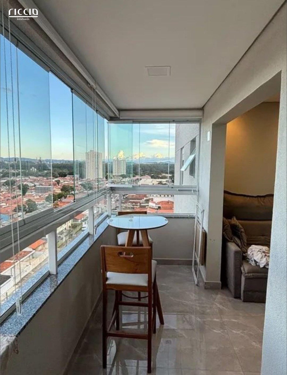 Apartamento à venda no Jardim Ismênia