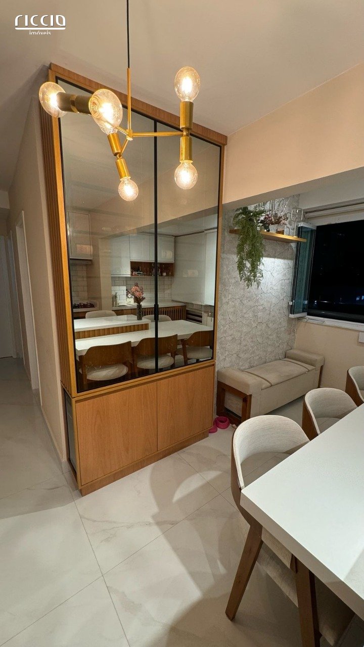 Apartamento à venda no Parque Industrial — ambiente interno