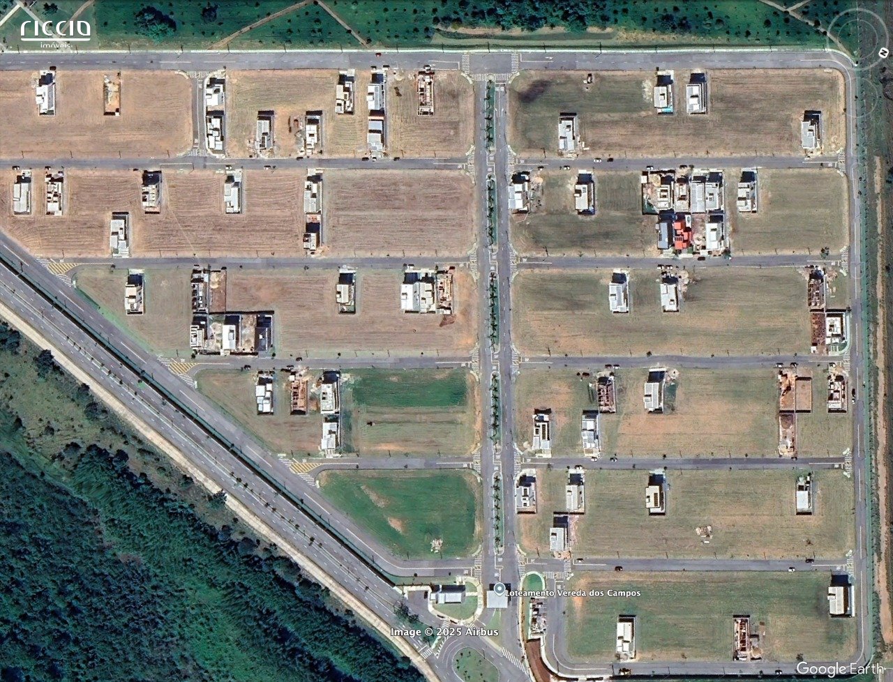 Terreno à venda em Condominio Vereda dos Campos Quadra L - com 250 m² Plano