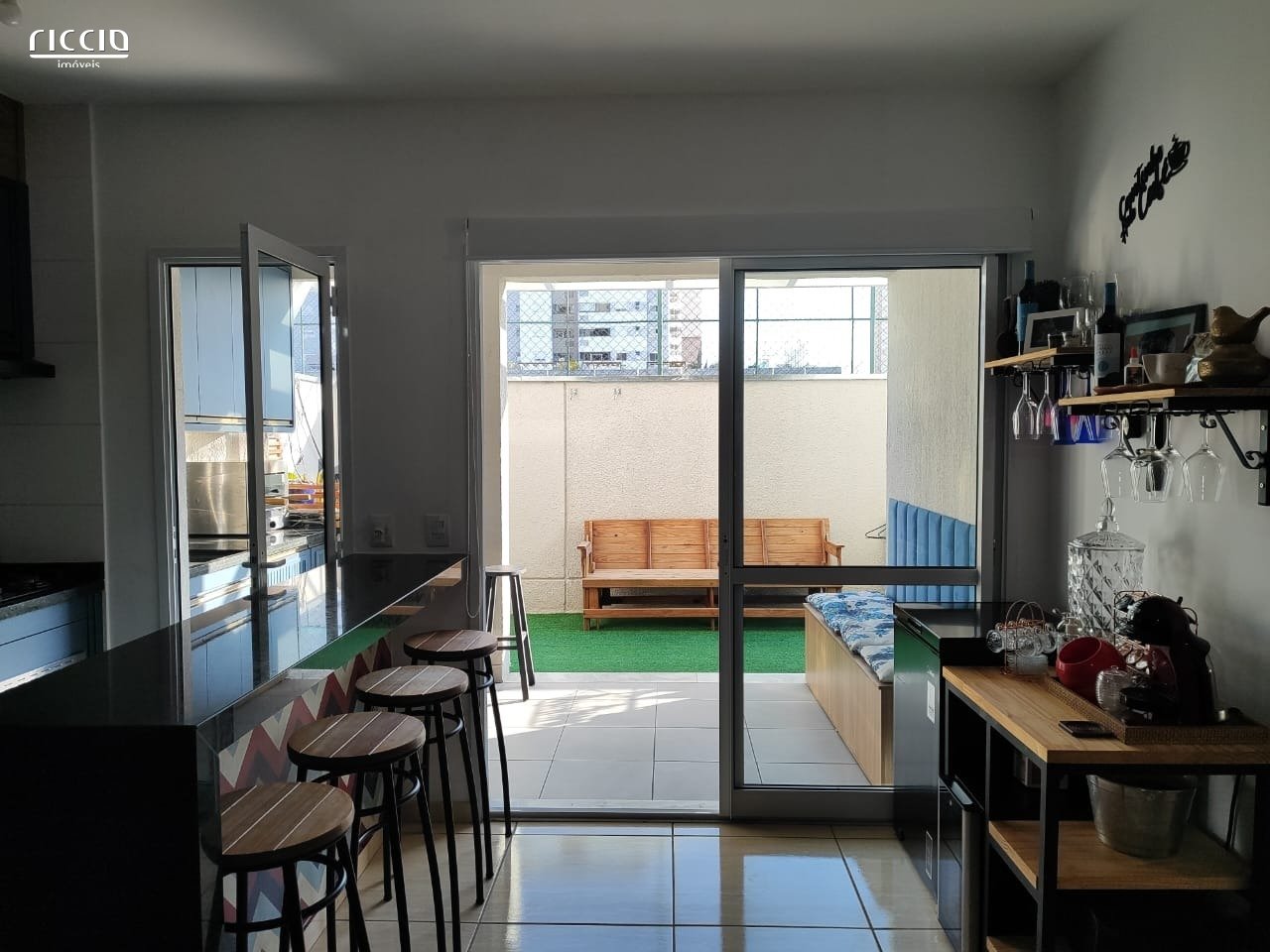 Apartamento Espaçoso com Quintal e Varanda Gourmet!
