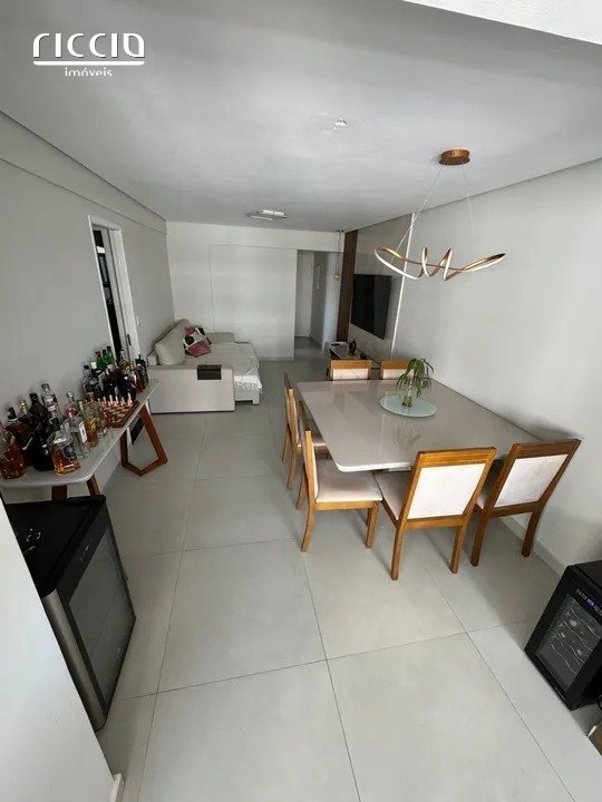 Apartamento à venda no Parque Industrial — ambiente interno