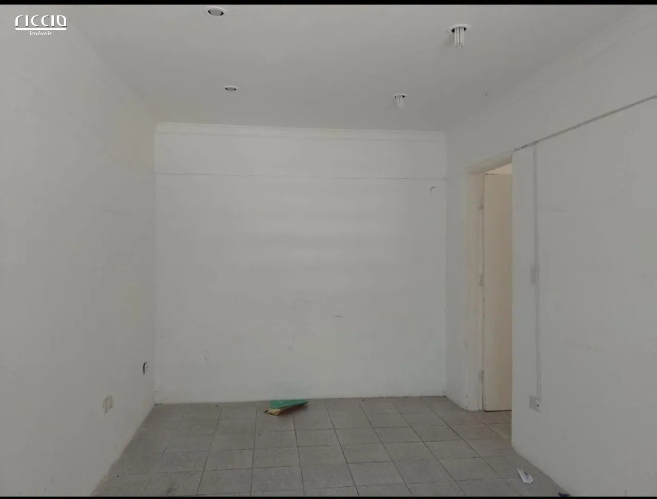 Casa Comercial à venda no Jardim São Dimas — imagem 15 de 45