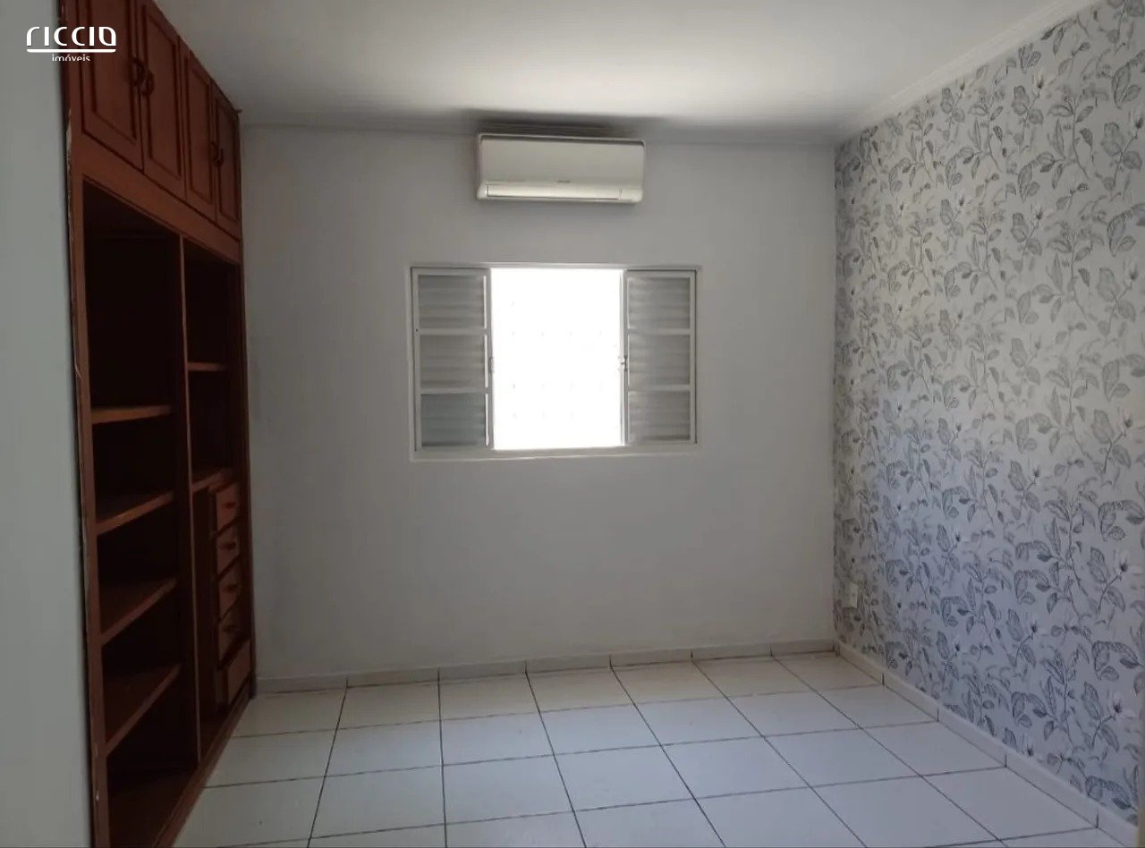 Casa Comercial à venda no Jardim São Dimas — imagem 18 de 45