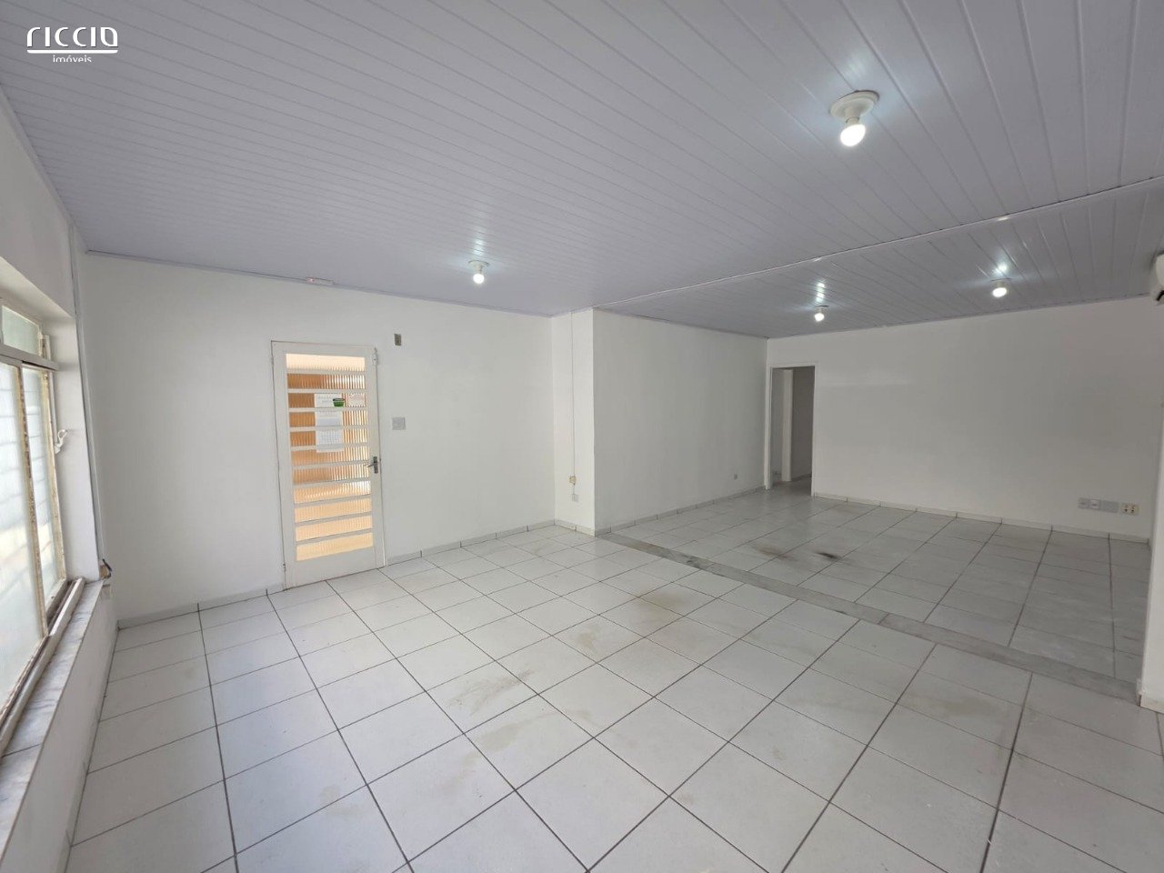 Casa Comercial à venda no Jardim São Dimas — imagem 8 de 45