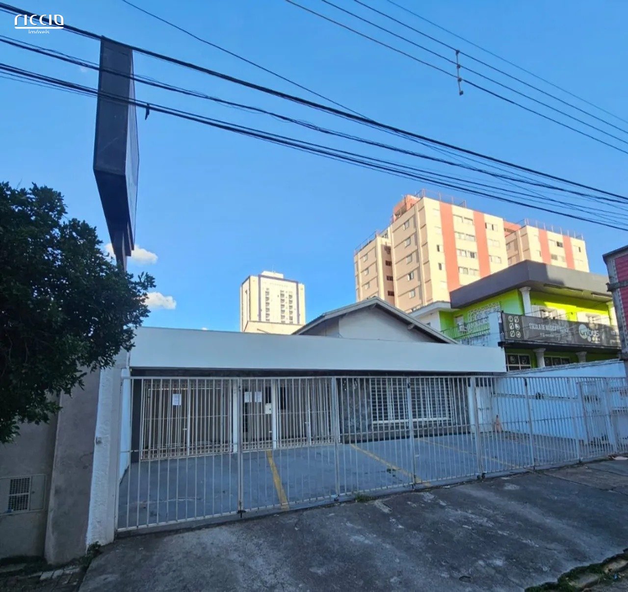 Casa Comercial à venda no Jardim São Dimas — detalhe do imóvel