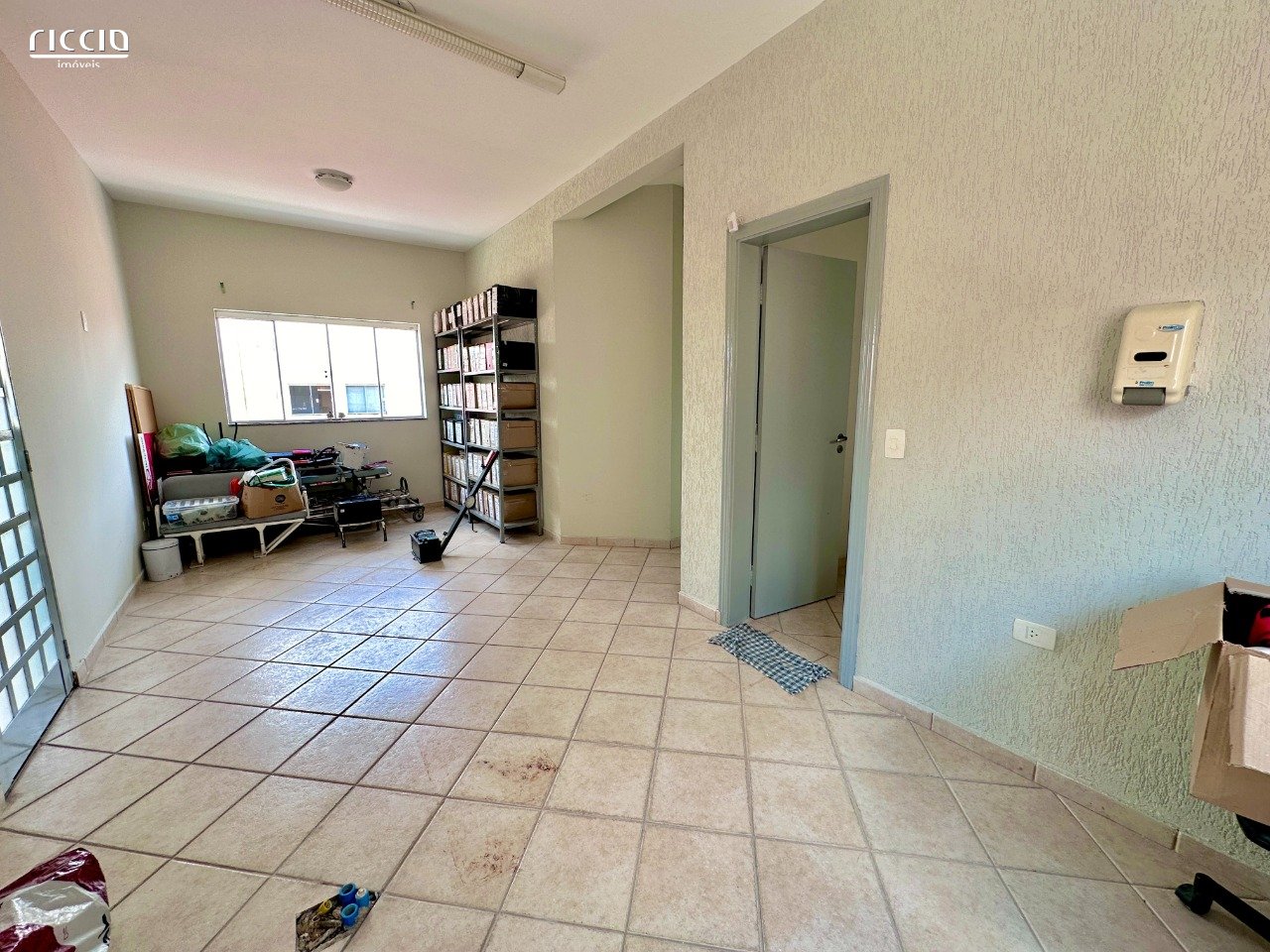 Predio Comercial à venda no Jardim Satélite — imagem 9 de 30