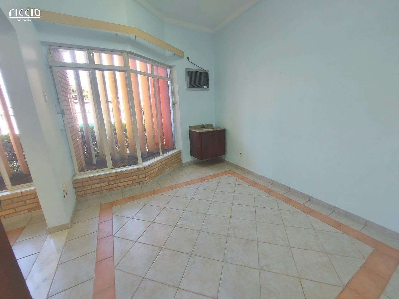 Predio Comercial à venda no Jardim Satélite — imagem 11 de 25