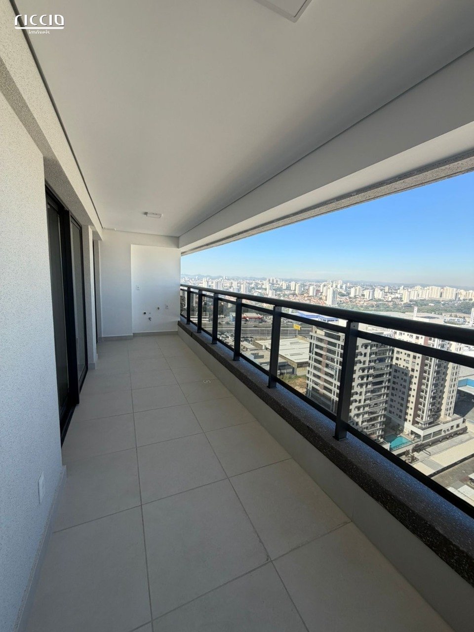 Apartamento à venda no Jardim Aquarius — ambiente interno