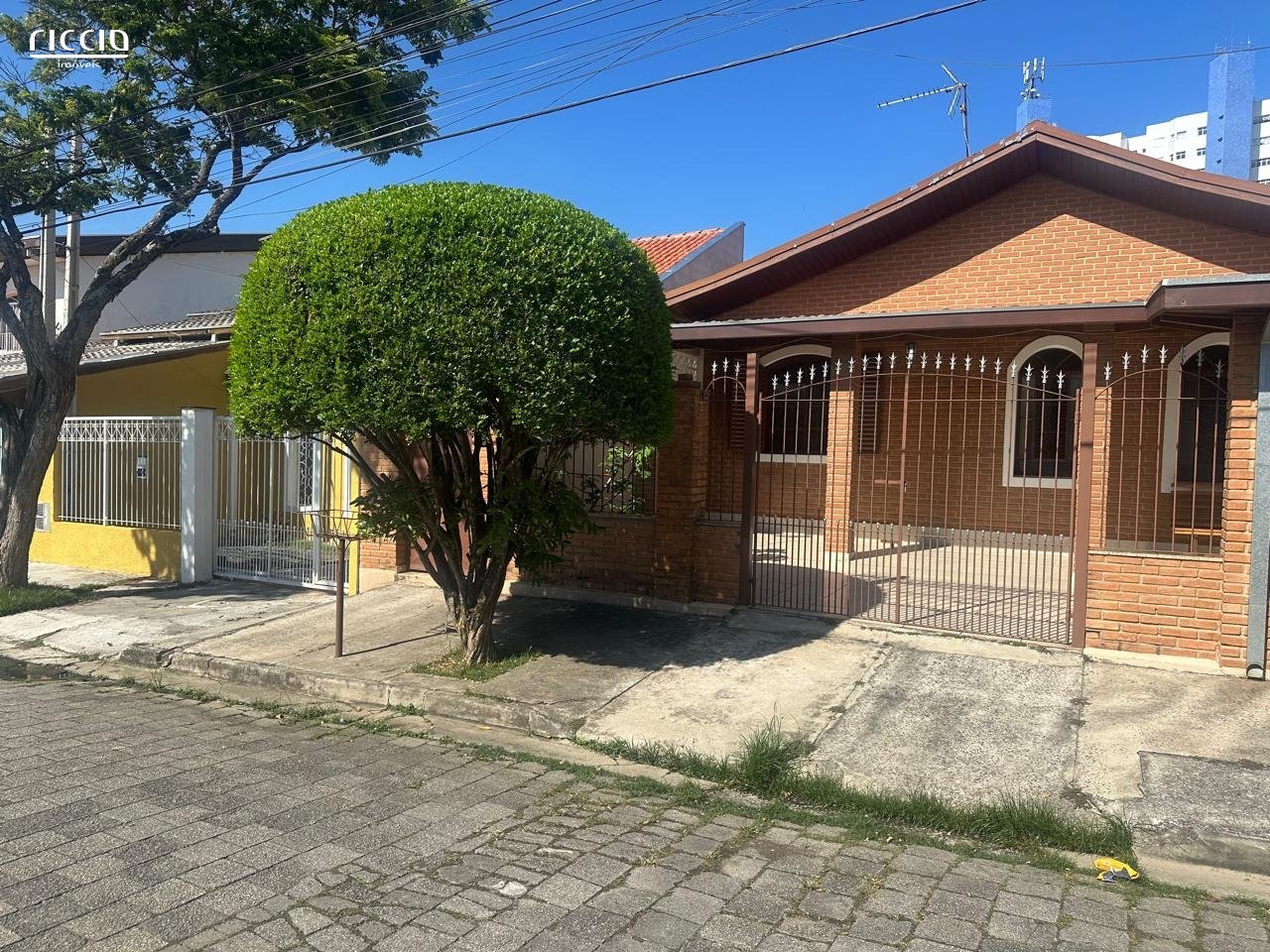 Casa à venda no Bosque dos Eucaliptos — detalhe do imóvel
