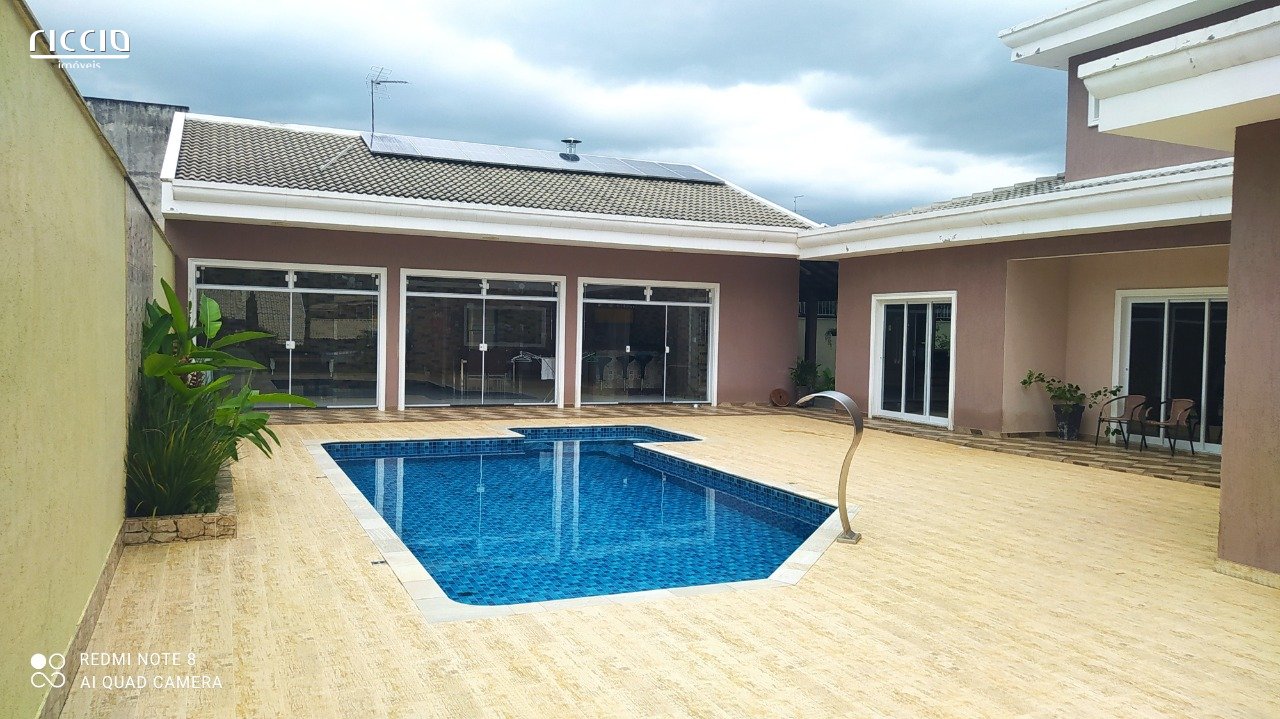 Casa em Condomínio à venda no Jardim Terras de Santa Helena — detalhe do imóvel