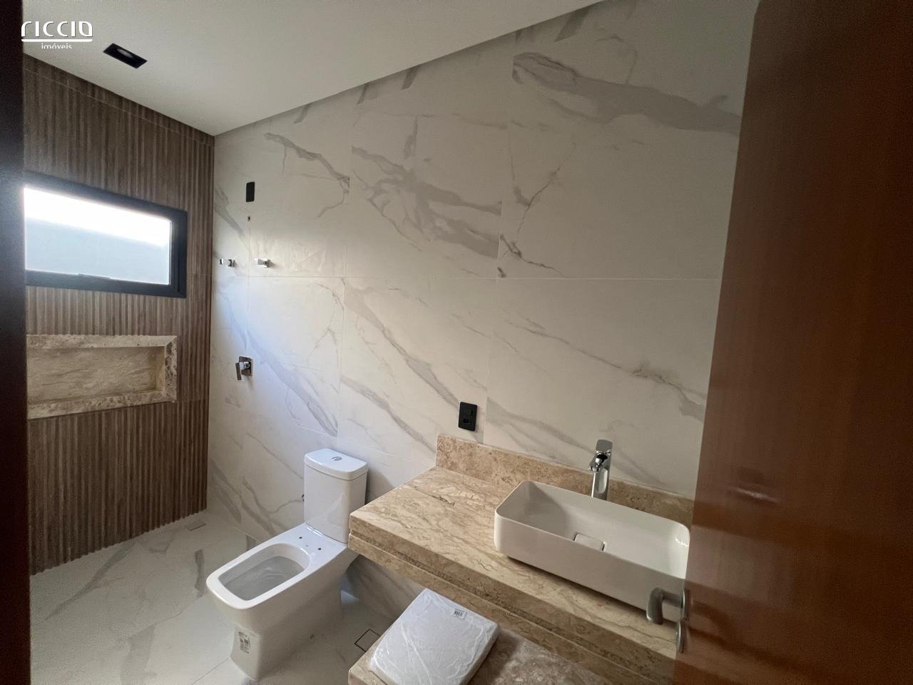 Casa em Condomínio à venda no Parque Residencial Maria Elmira — imagem 12 de 14