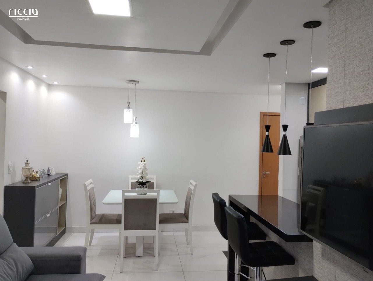 Apartamento à venda no Parque Industrial — detalhe do imóvel