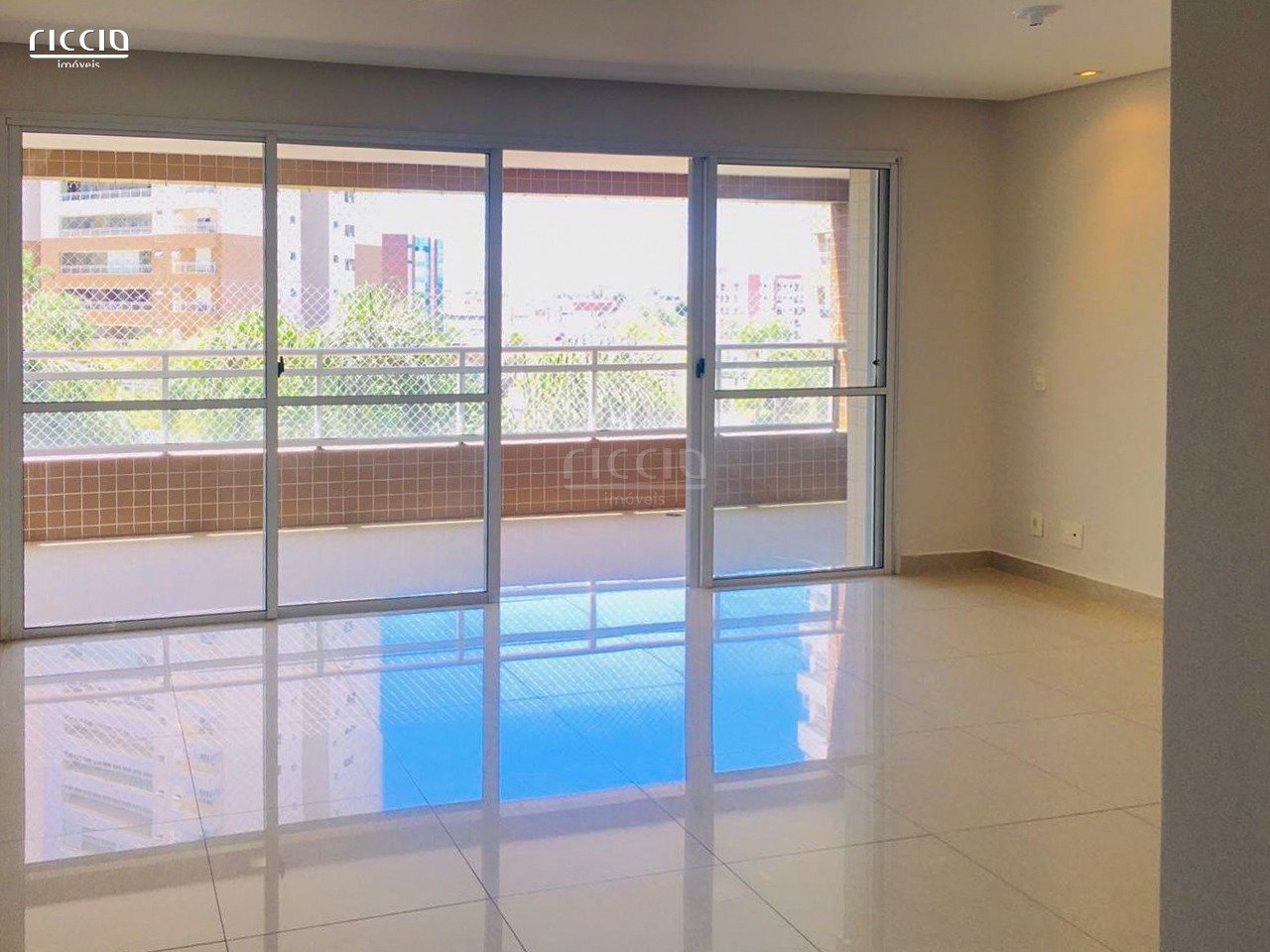 Apartamento à venda no Vila Ema — ambiente interno