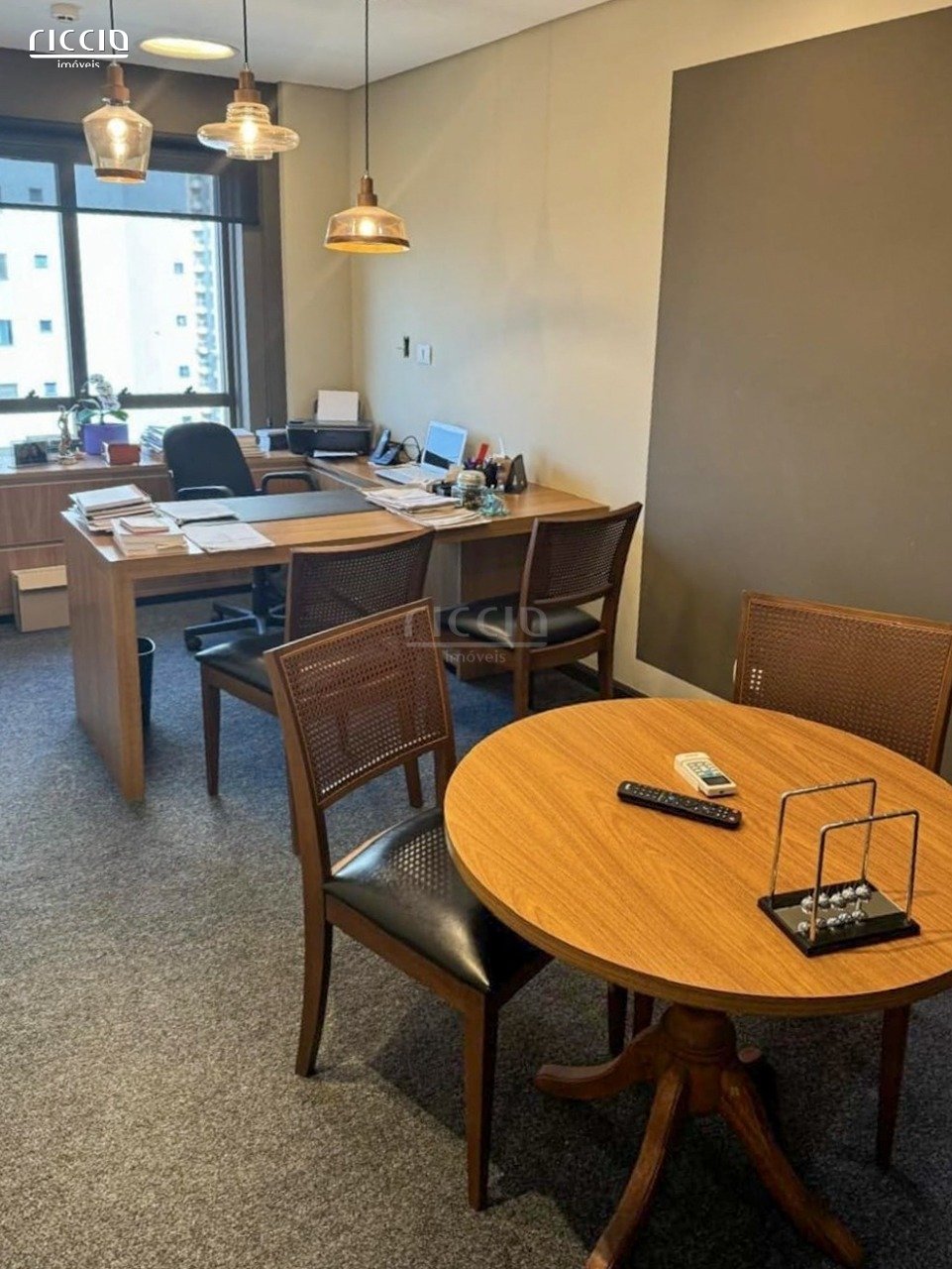 Sala Comercial Pronta para Usar no Jardim Aquarius SJC 43 m2 - Dividida em 2 salas hoje