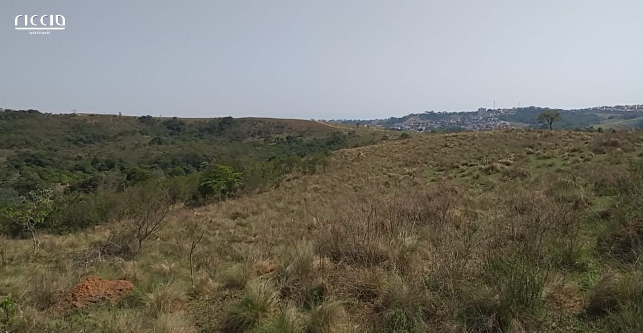 Terreno à venda no Jardim Santo Antônio da Boa Vista — ambiente interno