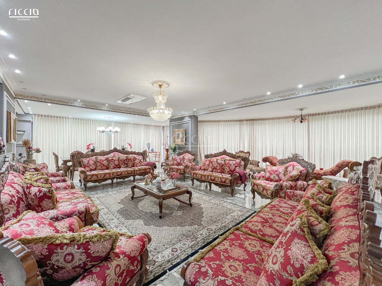 Luxuoso Apartamento no Jardim Aquarius - Venda - Royal Palace 410 m²