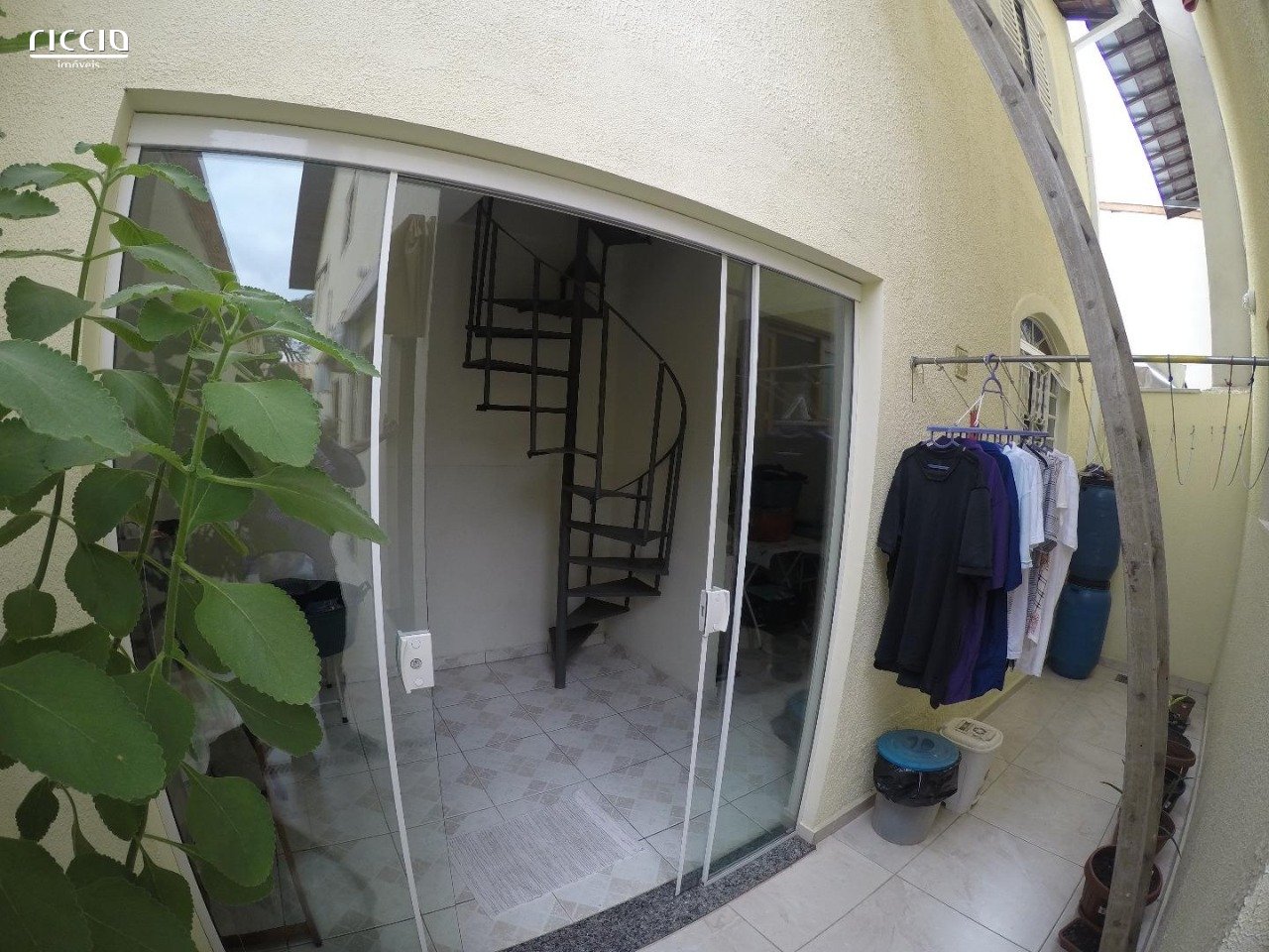 Casa à venda no Jardim América — ambiente interno