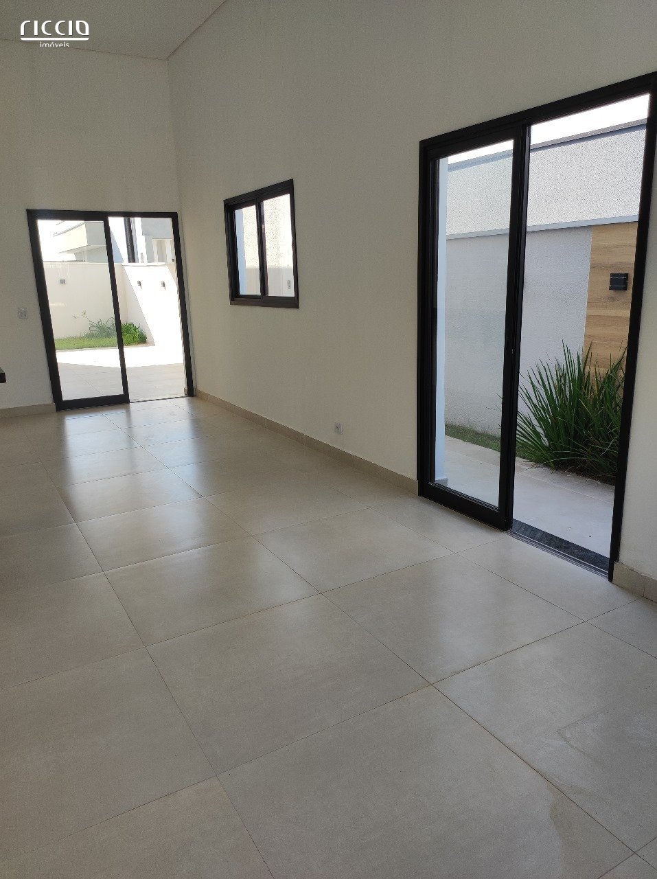 Casa em Condomínio à venda no Residencial Colinas — imagem 22 de 25