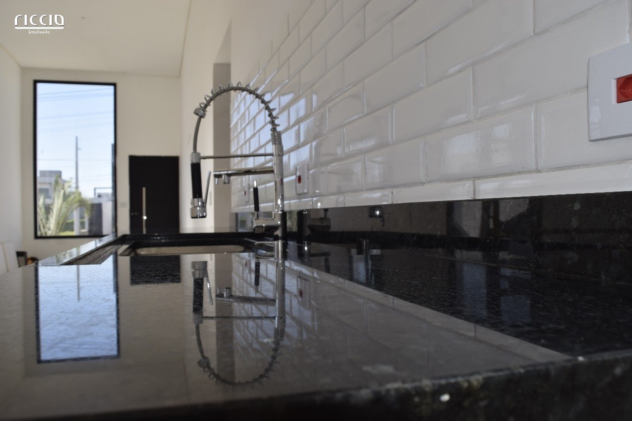 Casa em Condomínio à venda no Residencial Colinas — imagem 12 de 25