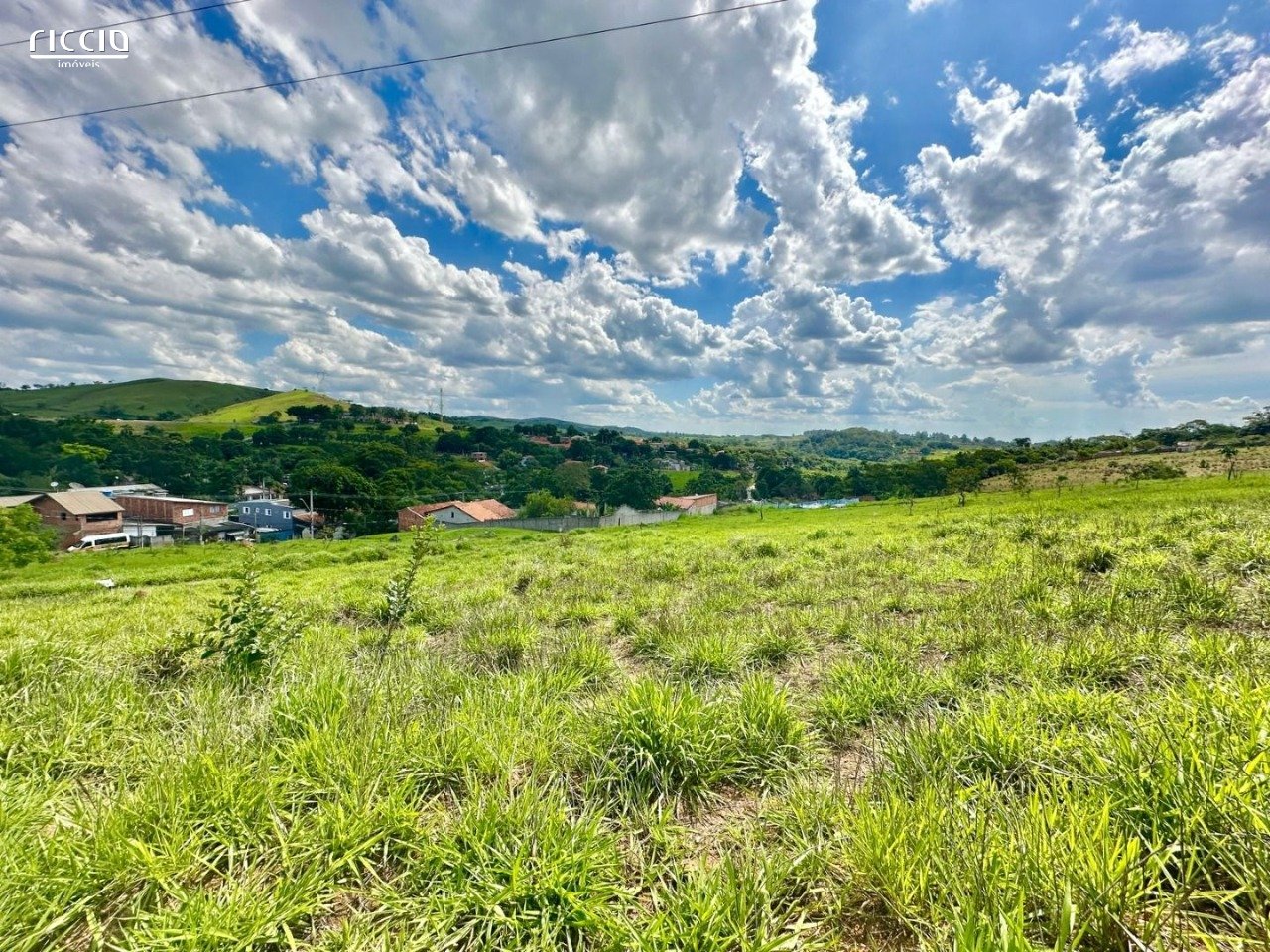 Terreno com 35.536m2 a Venda no Putim em São José dos Campos