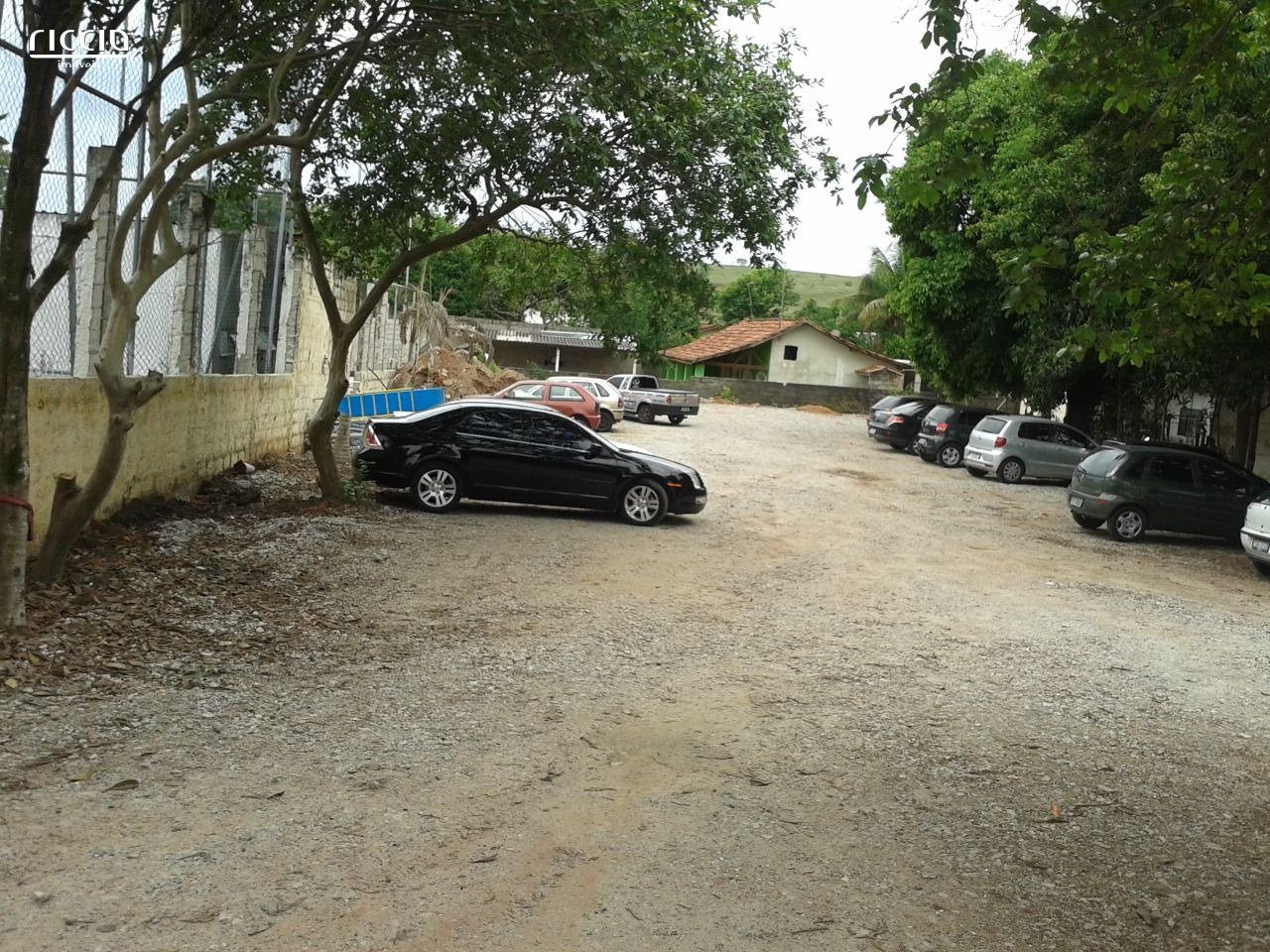 Terreno à venda com 1.049m2 no Jardim do Lago, São José dos Campos