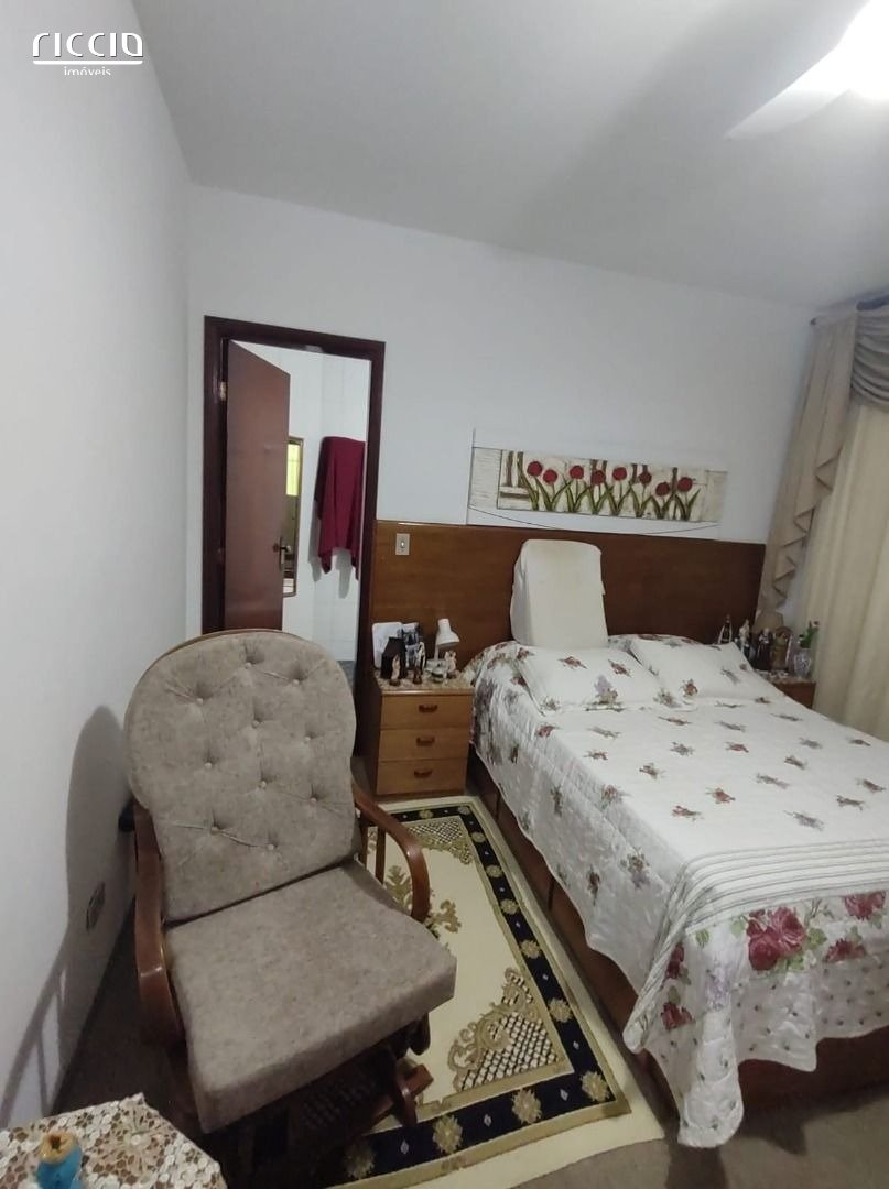 Casa em Condomínio à venda no Bosque dos Eucaliptos — imagem 18 de 32