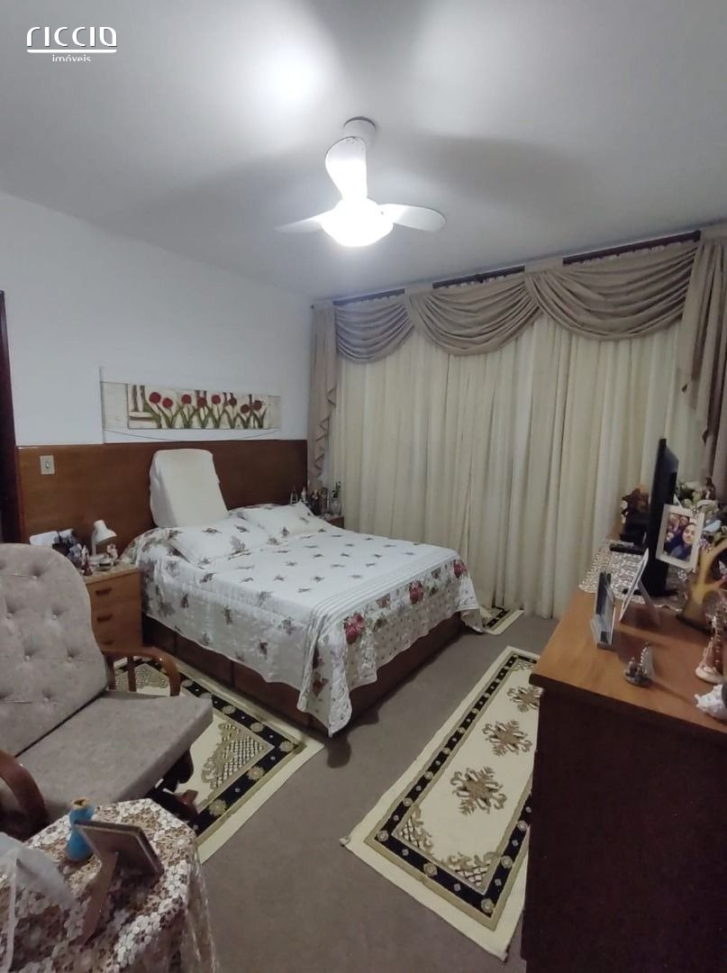 Casa em Condomínio à venda no Bosque dos Eucaliptos — imagem 12 de 32