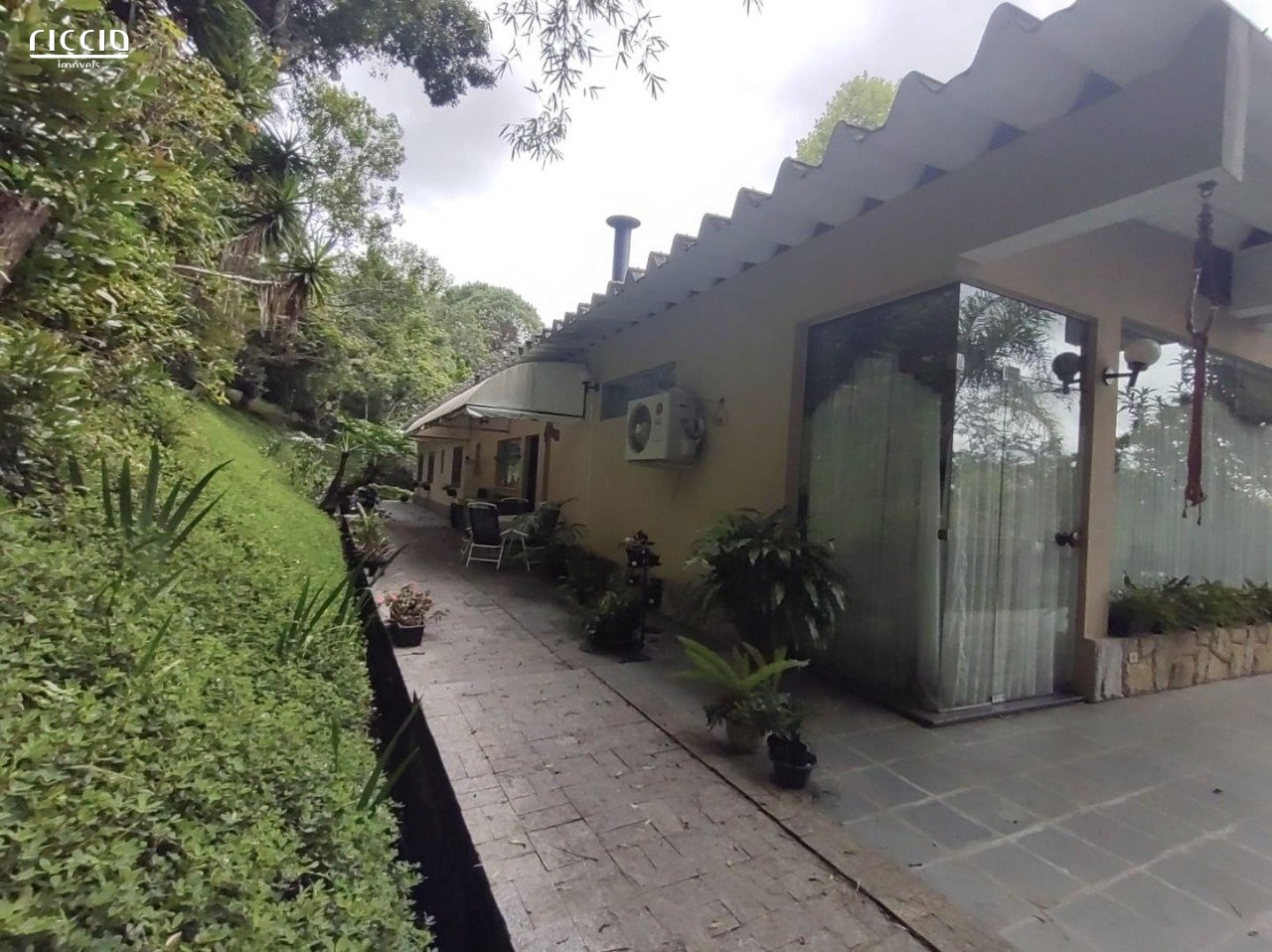 Casa em Condomínio à venda no Bosque dos Eucaliptos — imagem 5 de 32