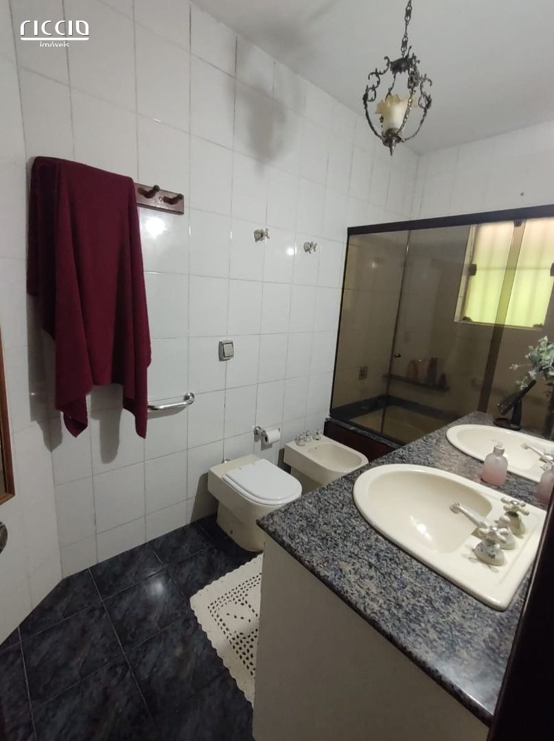 Casa em Condomínio à venda no Bosque dos Eucaliptos — imagem 21 de 32